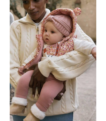 CHÁNDAL CON CHALECO ESTAMPADO