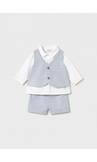 CONJUNTO PANTALÓN CORTO Y CAMISA CON CHALECO